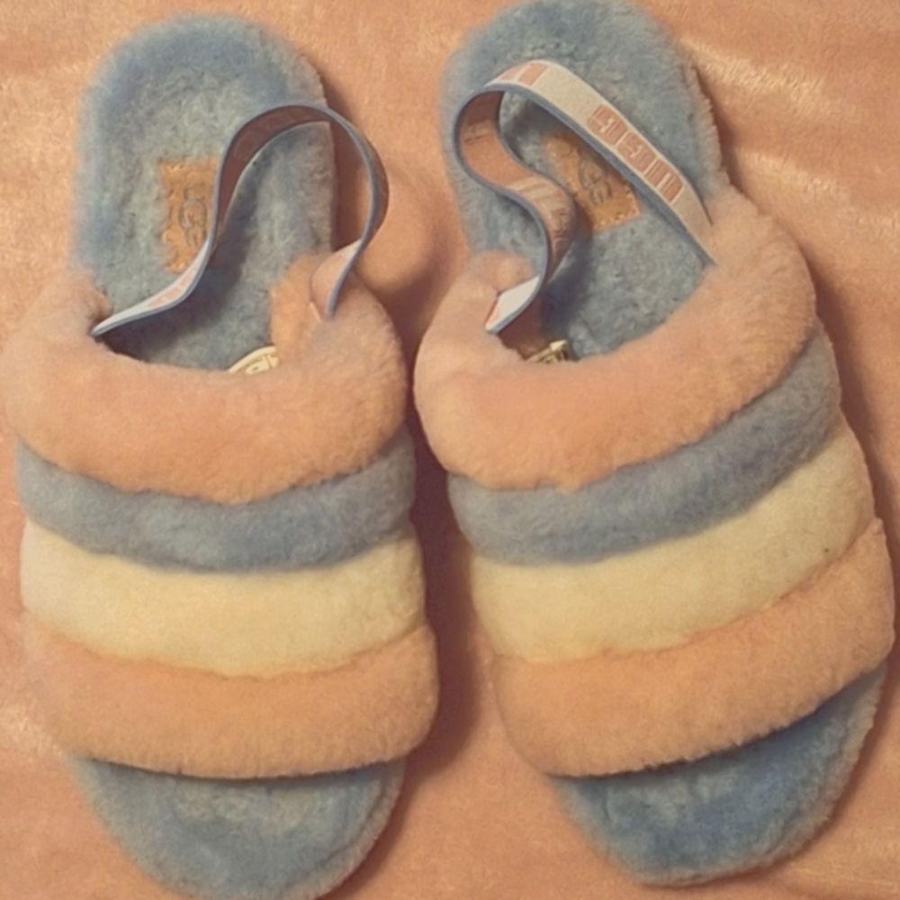 "Fluff Yeah Slide Sandal", UGG slippers, size 9, beautiful rainbow pastel colors